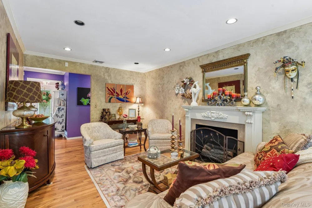 28 Forest Drive East Northport, NY 11731