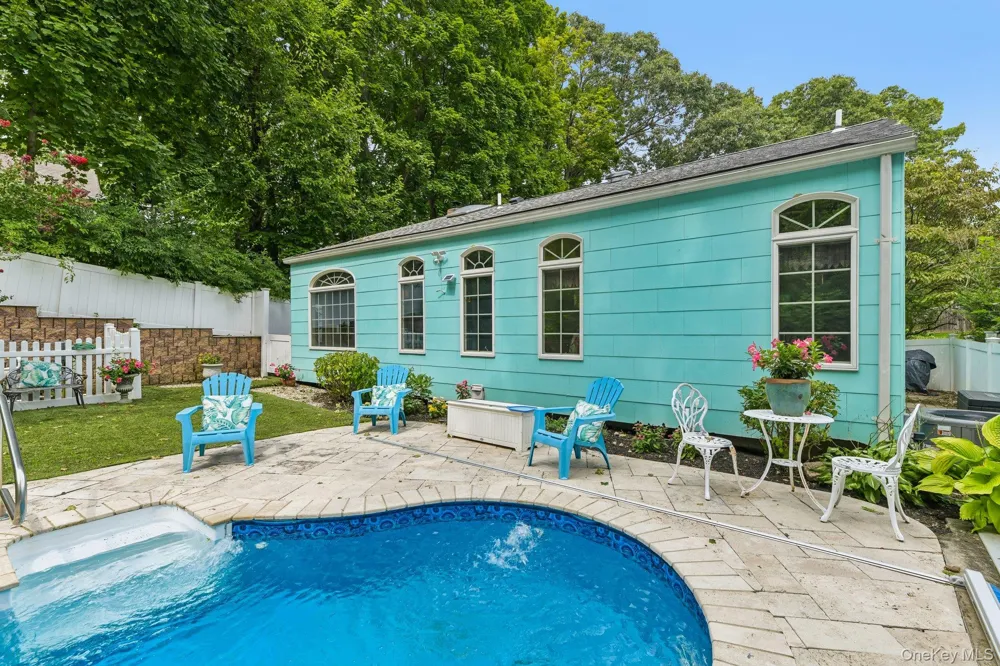 28 Forest Drive East Northport, NY 11731