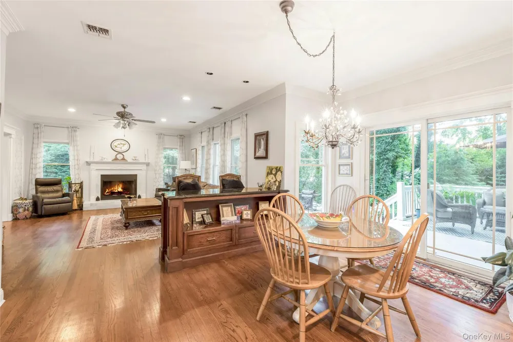 14 Cobbler Lane East Setauket, NY 11733