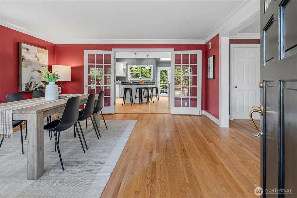 2650 Walnut Avenue SW Seattle, WA 98116