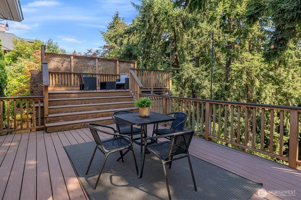 2650 Walnut Avenue SW Seattle, WA 98116