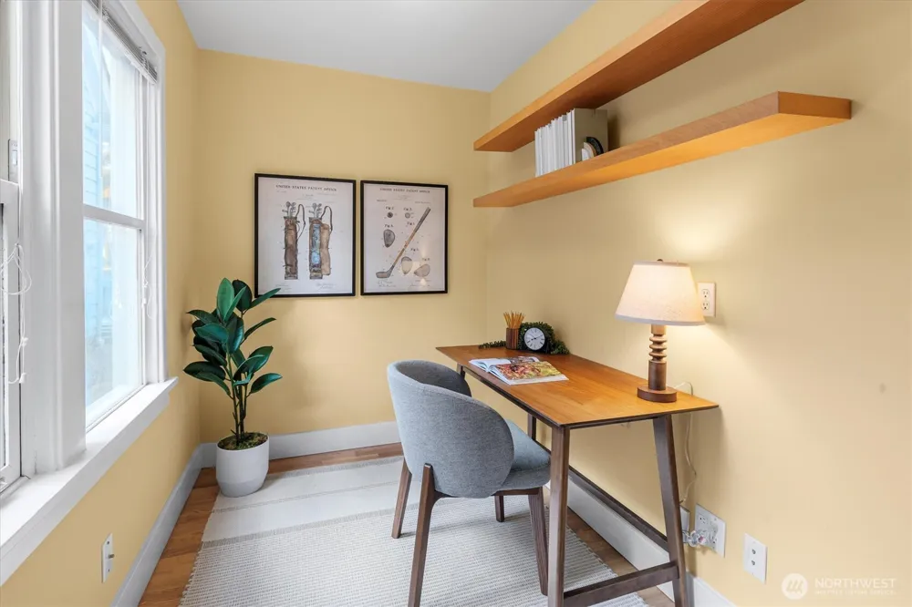 2650 Walnut Avenue SW Seattle, WA 98116