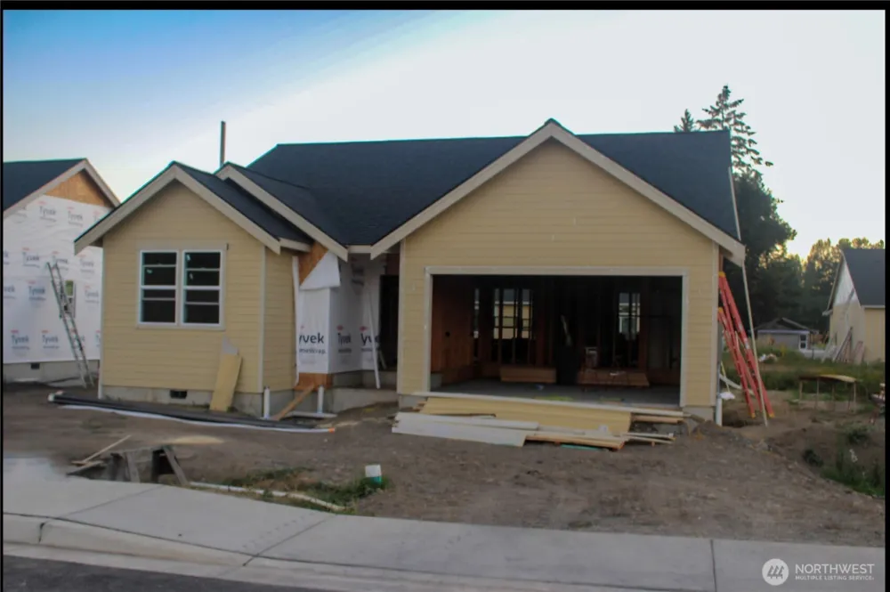 813 E 6th Nooksack, WA 98276