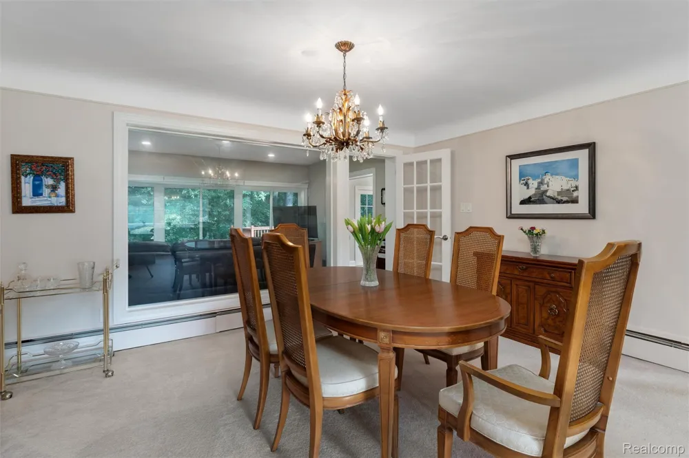 24800 Cromwell Drive Franklin Village, MI 48025