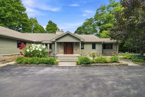 8979 Angell Road