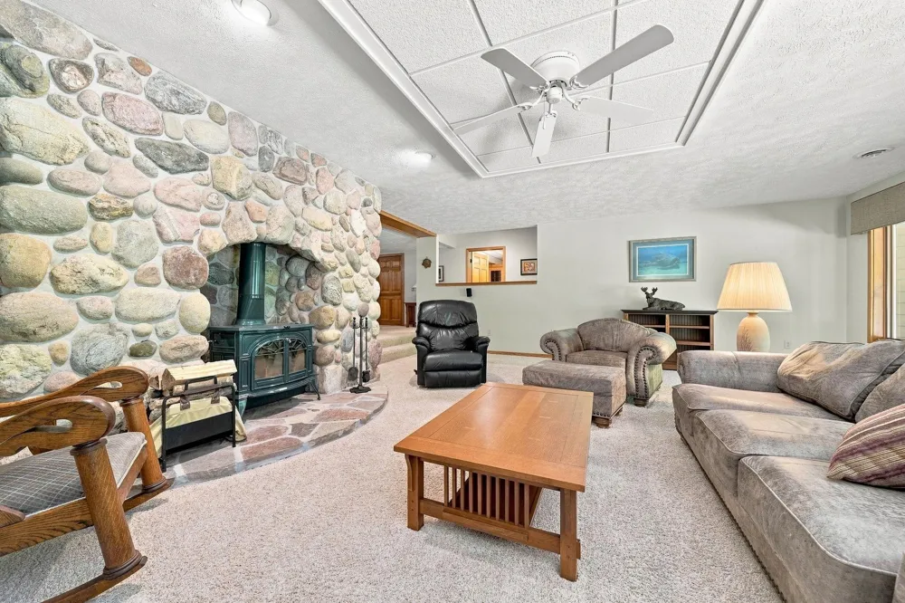 8979 Angell Road Whitewater Township, MI 49690