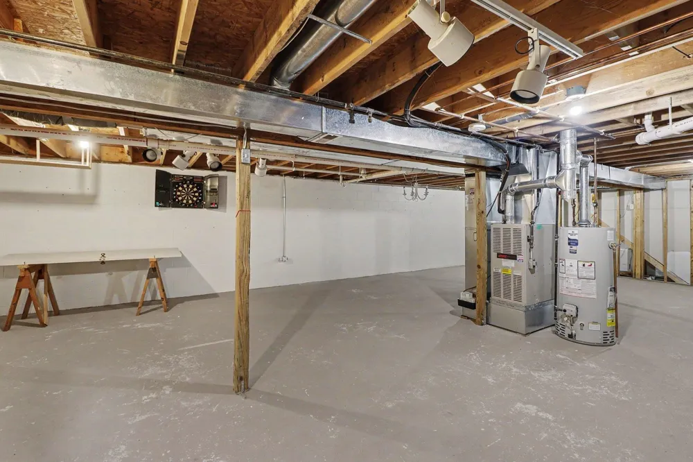 2985 Emerald Isle Garfield Charter Township, MI 49684