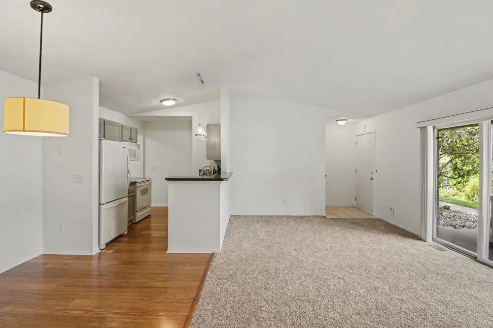 2985 Emerald Isle Garfield Charter Township, MI 49684