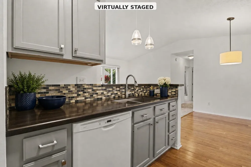 2985 Emerald Isle Garfield Charter Township, MI 49684