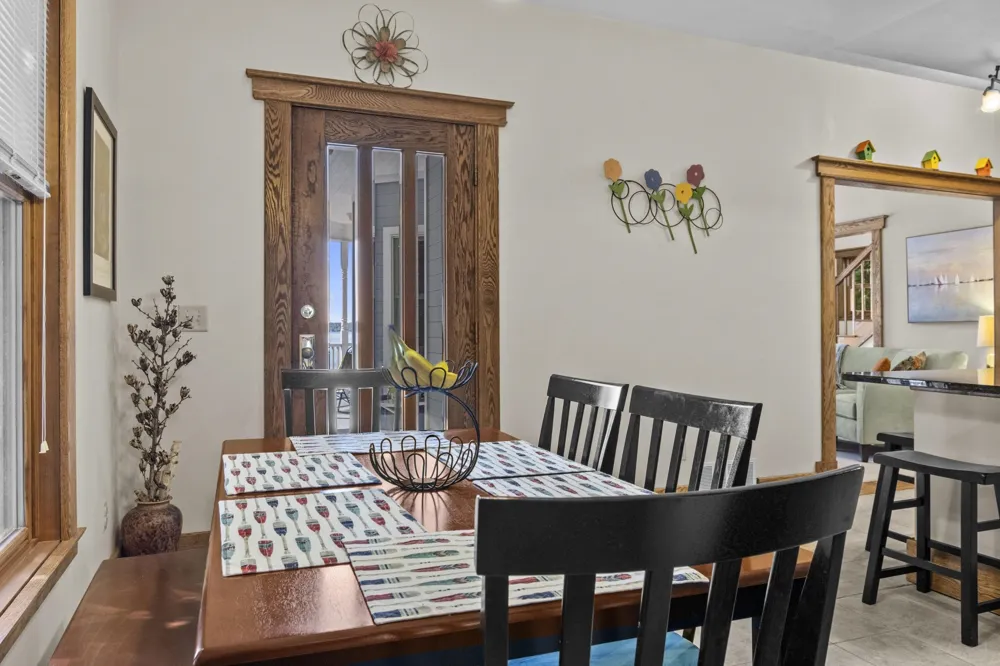 10888 Quin Sig A Mond Lane Central Lake Township, MI 49622