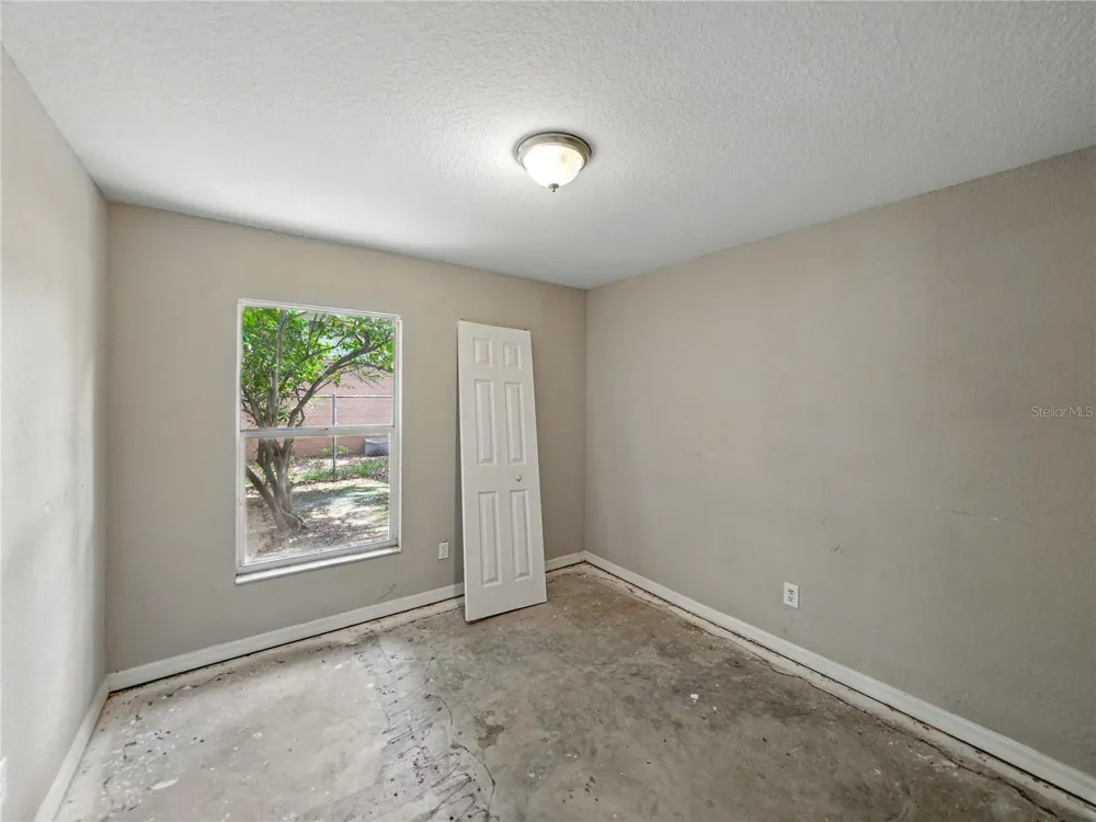 829 LAKE AVENUE Lakeland, FL 33801