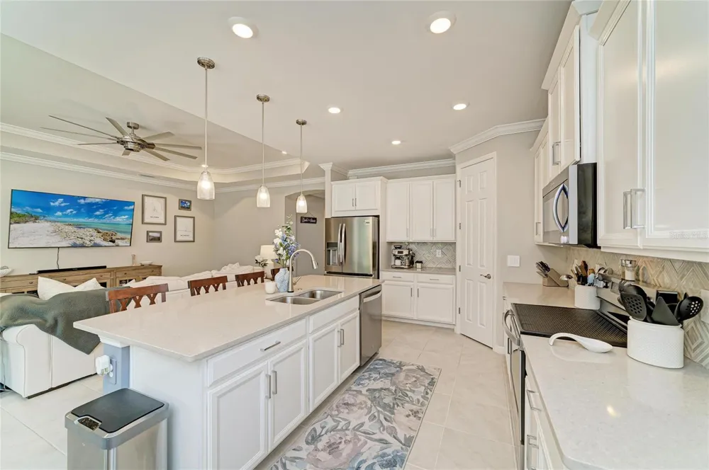 174 VERAZA COURT Nokomis, FL 34275