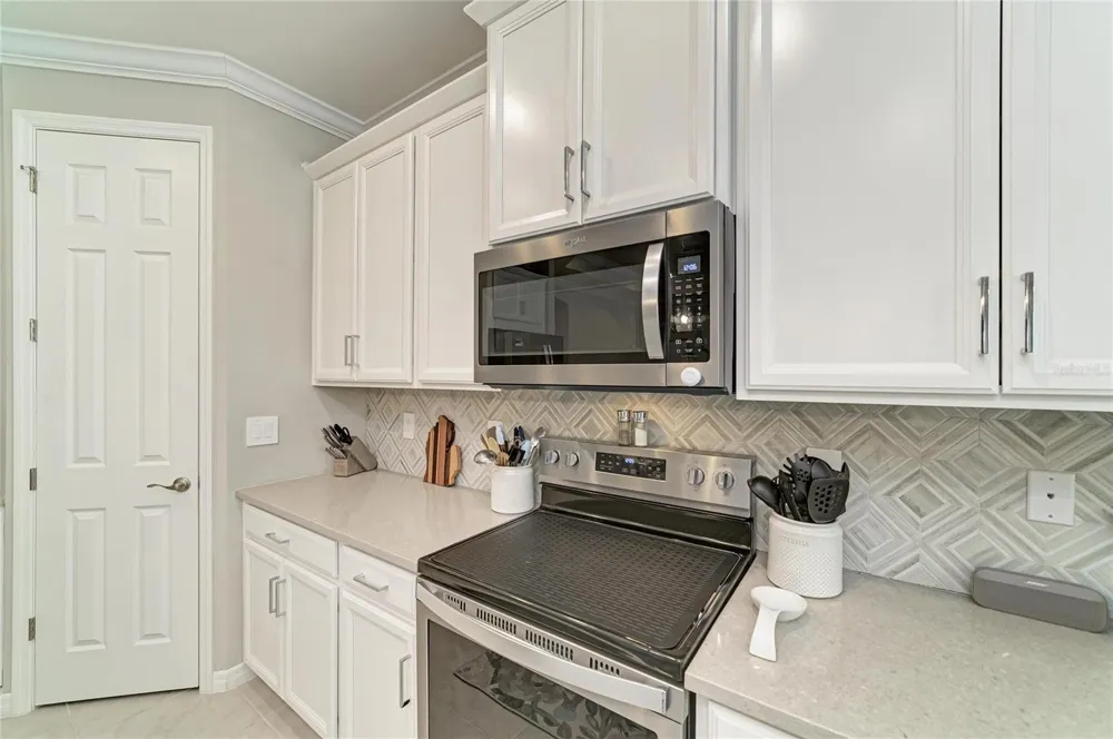 174 VERAZA COURT Nokomis, FL 34275