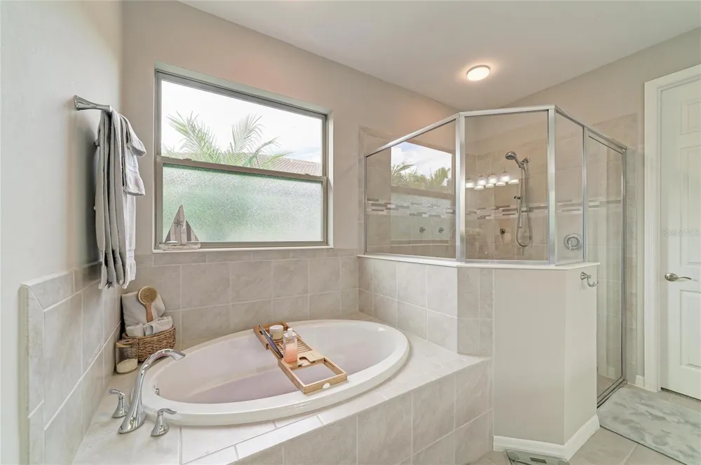 174 VERAZA COURT Nokomis, FL 34275