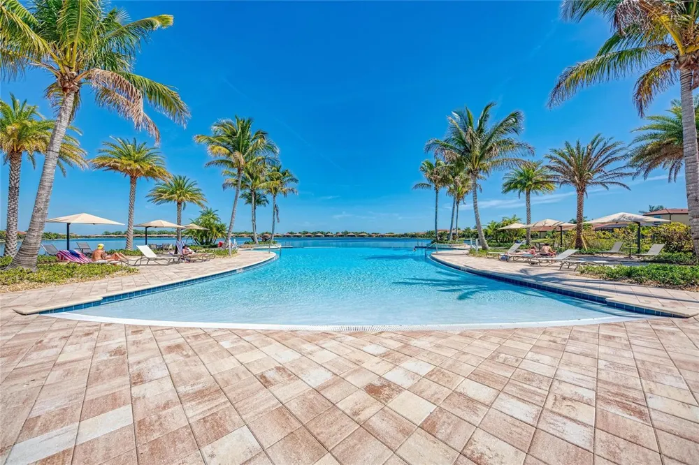 174 VERAZA COURT Nokomis, FL 34275