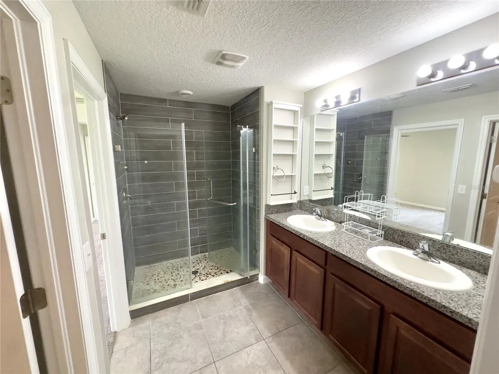 9746 SAGE CREEK DRIVE Ruskin, FL 33573