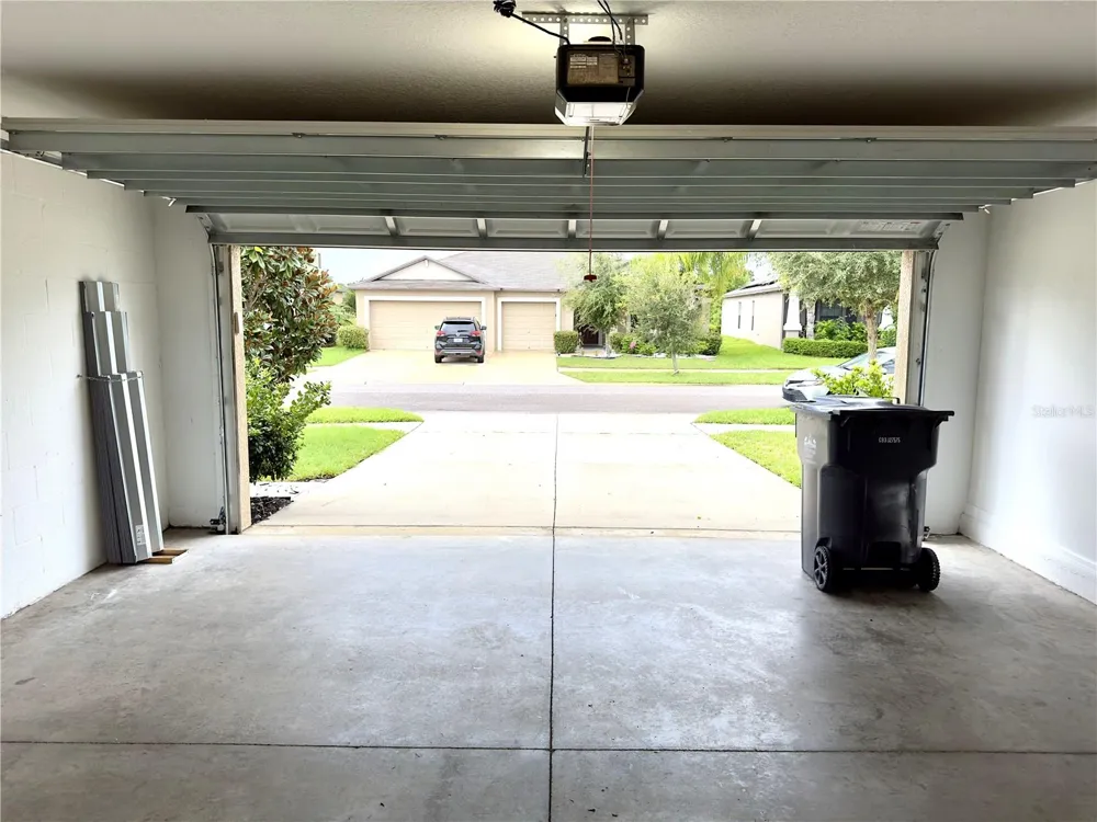 9746 SAGE CREEK DRIVE Ruskin, FL 33573