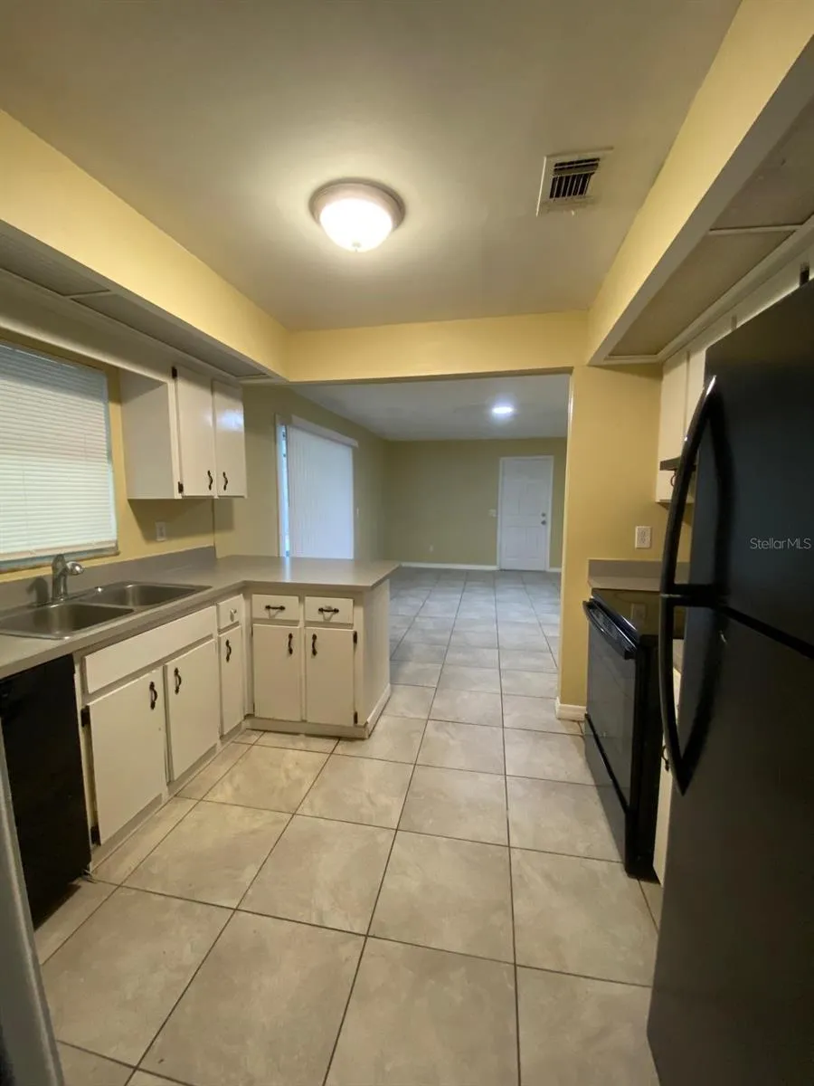 3509 LORI LANE Lakeland, FL 33801