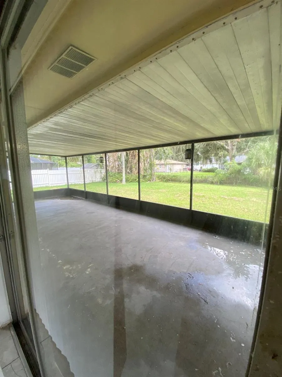 3509 LORI LANE Lakeland, FL 33801