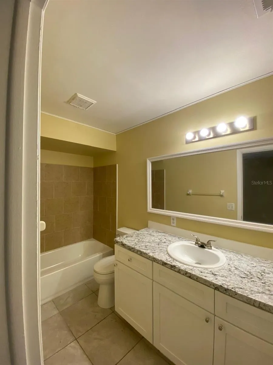 3509 LORI LANE Lakeland, FL 33801