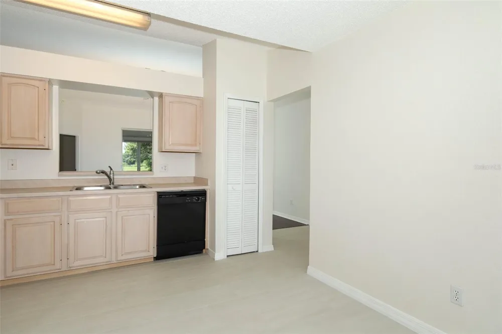 1042 PIEDMONT LAKES BOULEVARD Apopka, FL 32703
