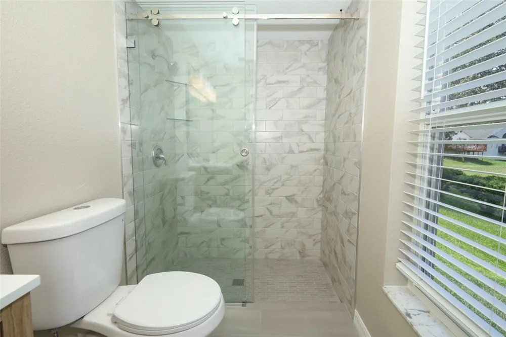 1042 PIEDMONT LAKES BOULEVARD Apopka, FL 32703