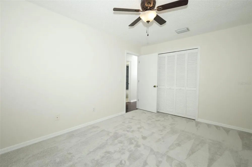 1042 PIEDMONT LAKES BOULEVARD Apopka, FL 32703
