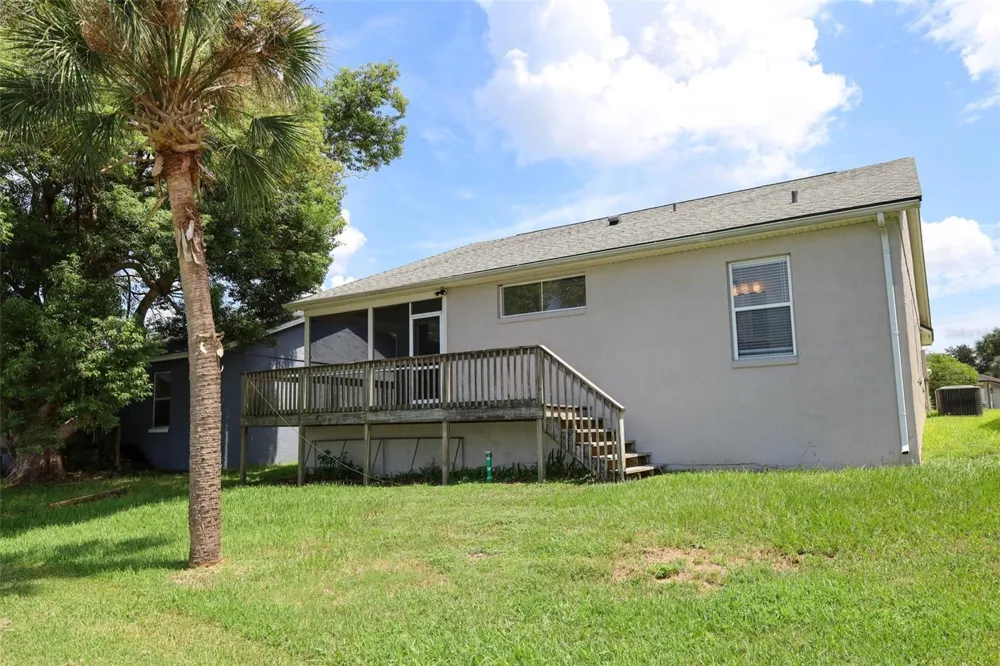 1042 PIEDMONT LAKES BOULEVARD Apopka, FL 32703