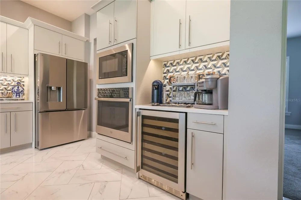 492 ADAMS VIEW LANE Auburndale, FL 33823