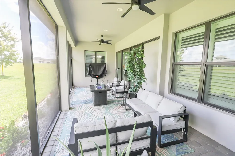 492 ADAMS VIEW LANE Auburndale, FL 33823
