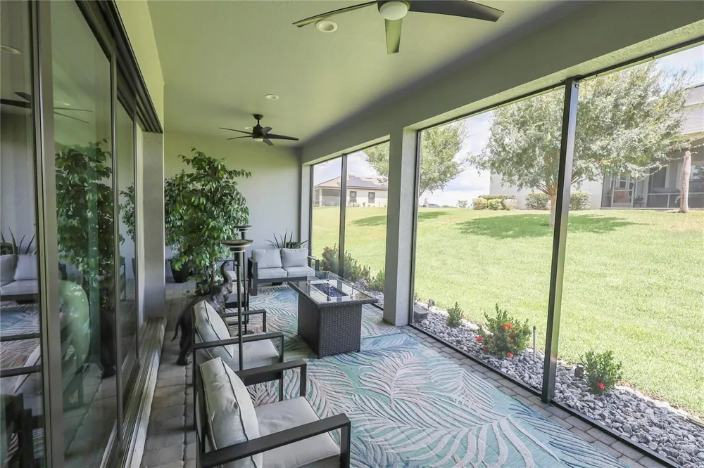492 ADAMS VIEW LANE Auburndale, FL 33823