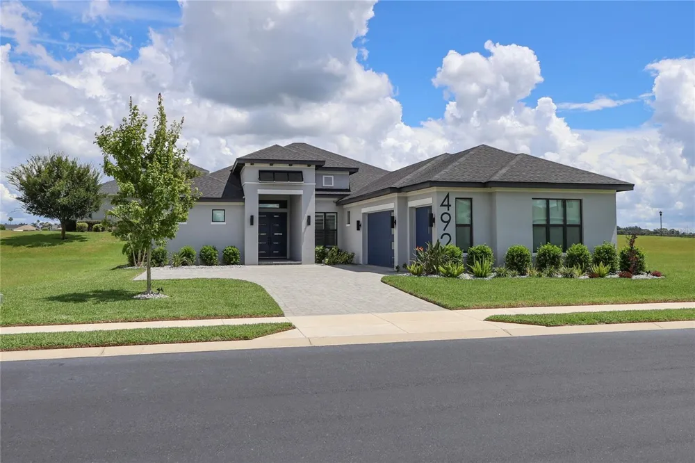492 ADAMS VIEW LANE Auburndale, FL 33823