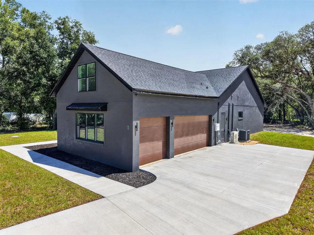 60 GUAVA PASS Ocklawaha, FL 32179
