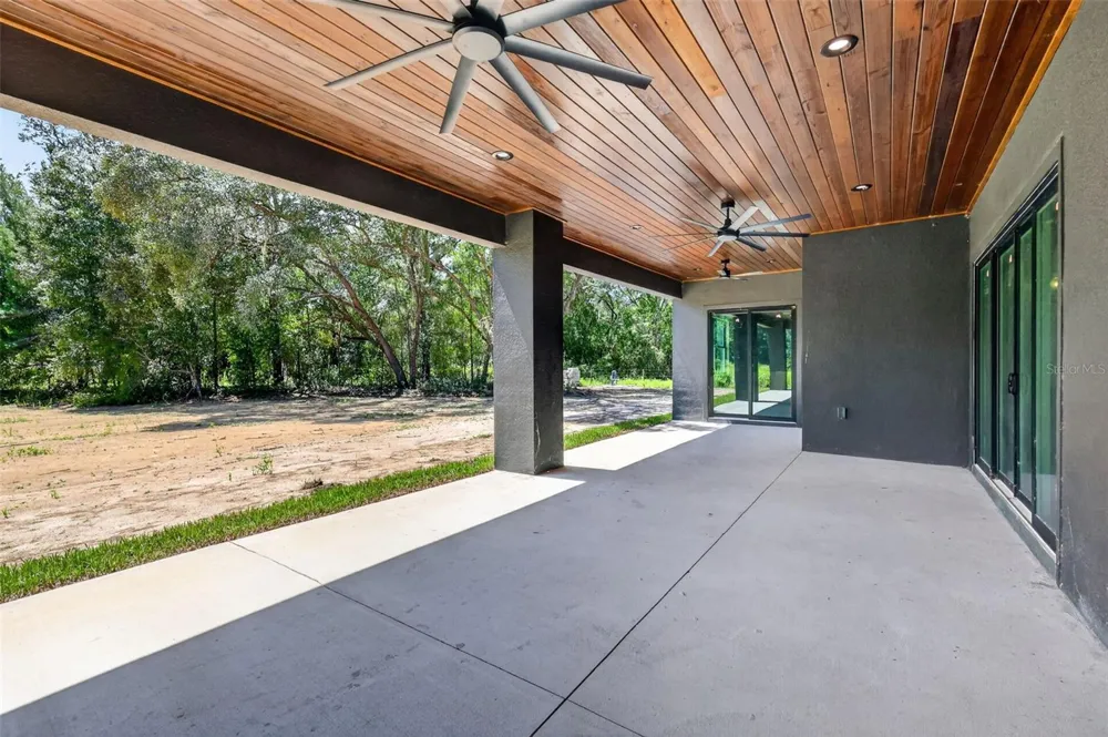 60 GUAVA PASS Ocklawaha, FL 32179