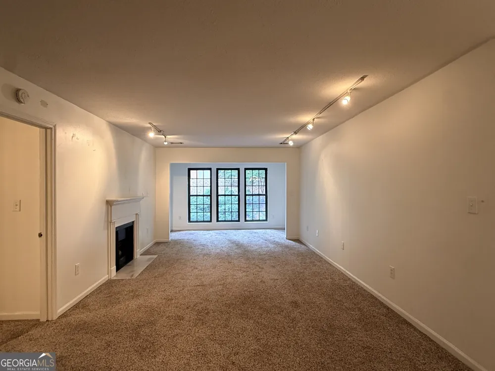 24216 Plantation DR NE Atlanta, GA 30324