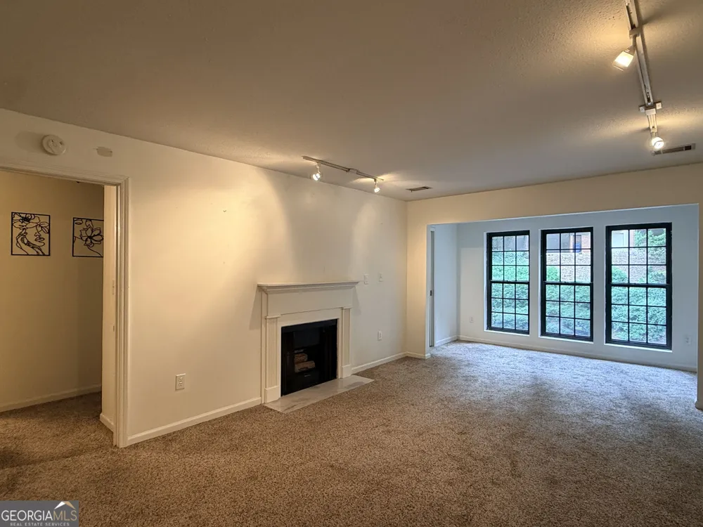 24216 Plantation DR NE Atlanta, GA 30324