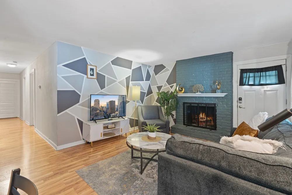 2603 Parker Lane #B Austin, TX 78741