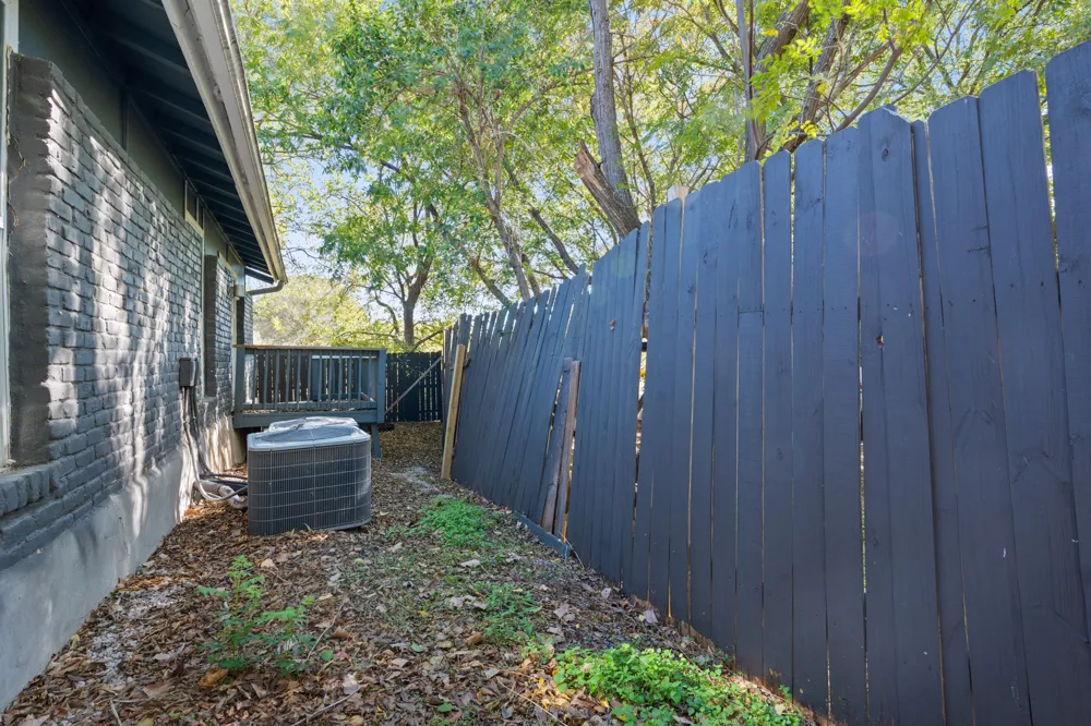 2603 Parker Lane #B Austin, TX 78741