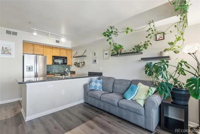 1623 Saint Paul Street #402 Denver, CO 80206