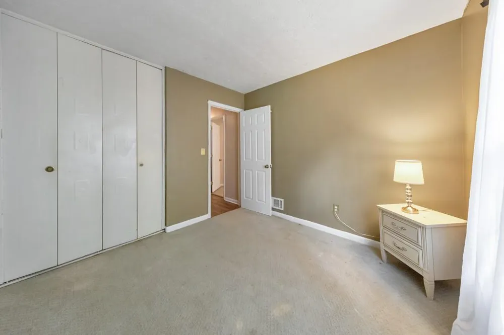 1313 Surrey Lane SW Marietta, GA 30008