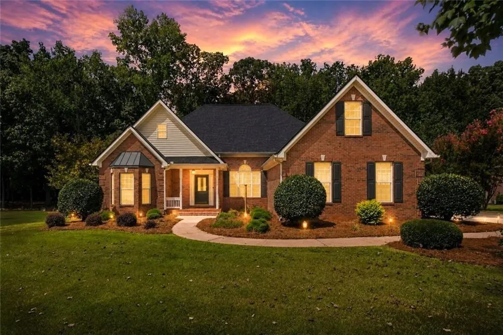 4149 Alayna Lee Circle McDonough, GA 30252