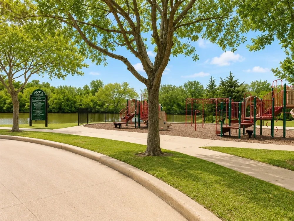 1426 Ravenwood Drive Mansfield, TX 76063