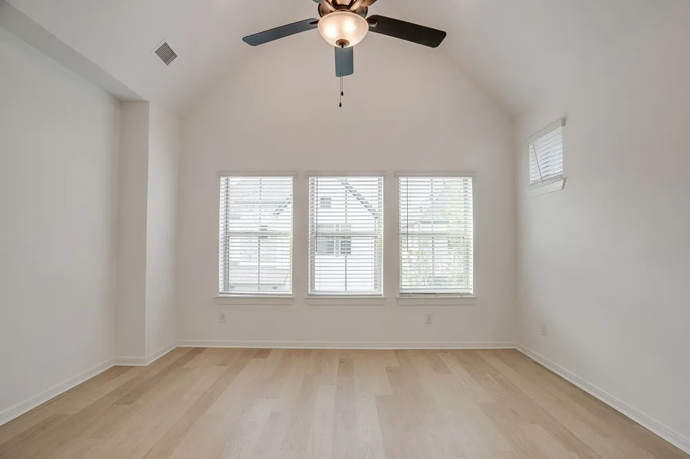 708 Pheasant Run Street Arlington, TX 76005