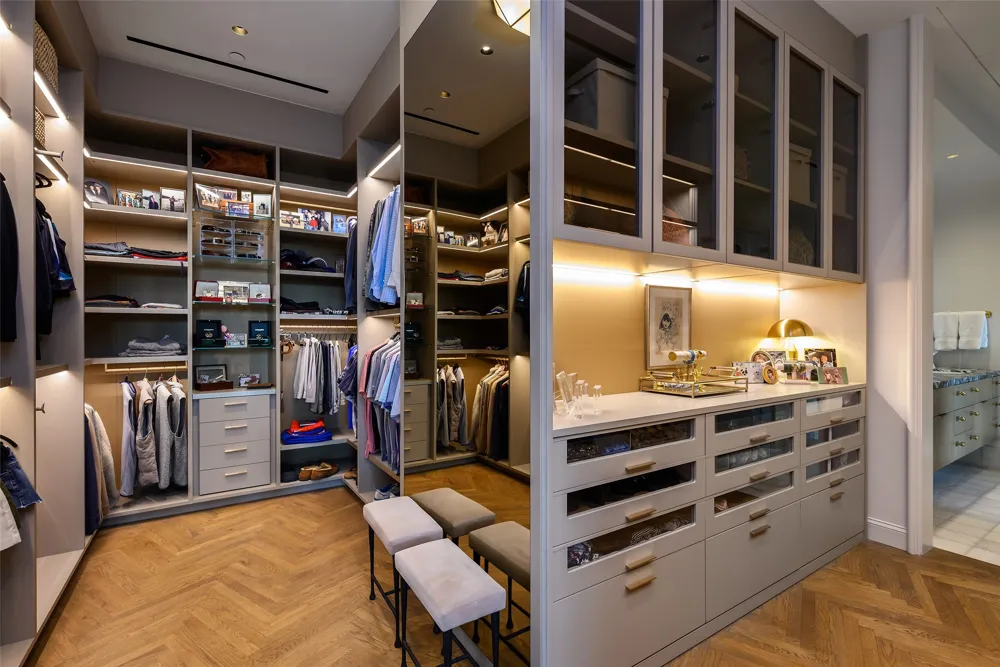 4205 Buena Vista Street #302 Dallas, TX 75205