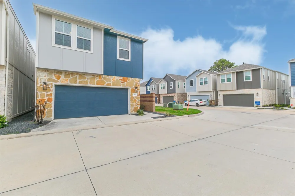 3125 Cloud Forest Lane Houston, TX 77080