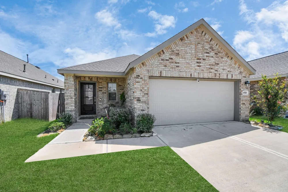 18518 Hilltop Climb Drive Hockley, TX 77447