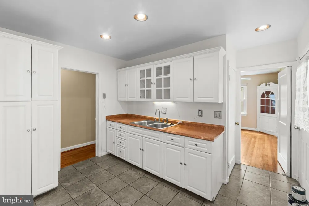 4120 VILLA NOVA ROAD Baltimore, MD 21207