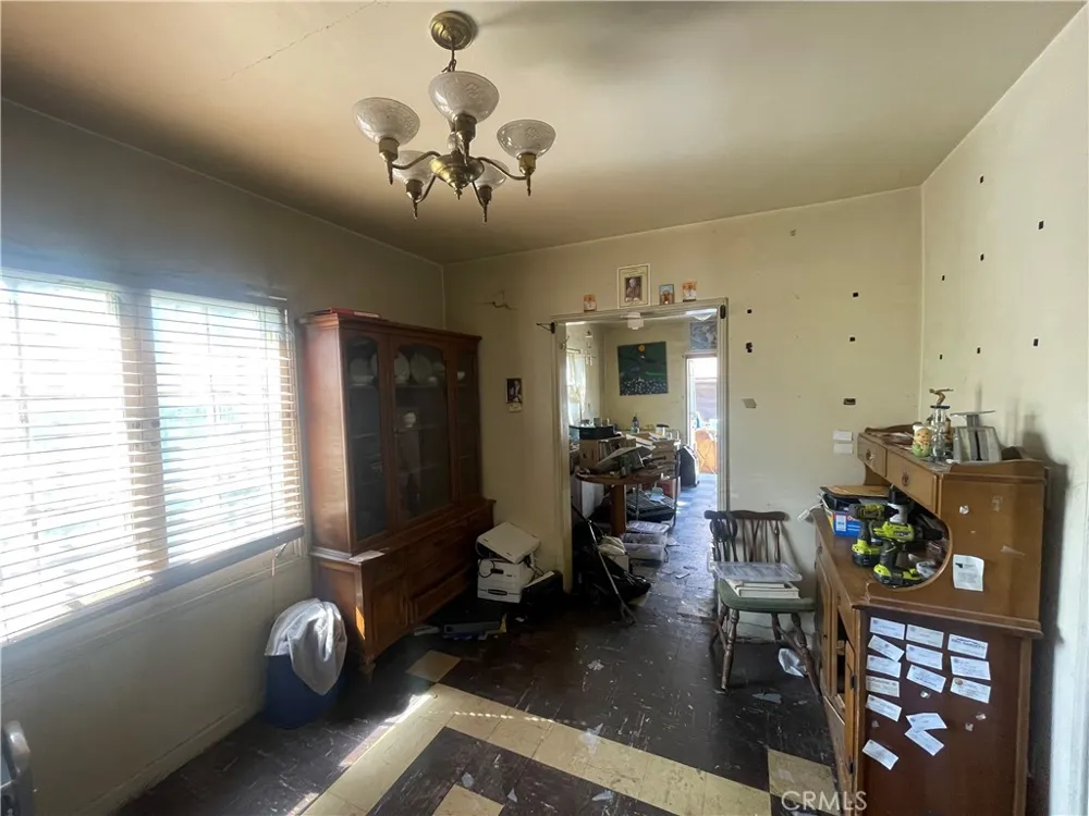 11403 Eldridge Avenue Sylmar, CA 91342