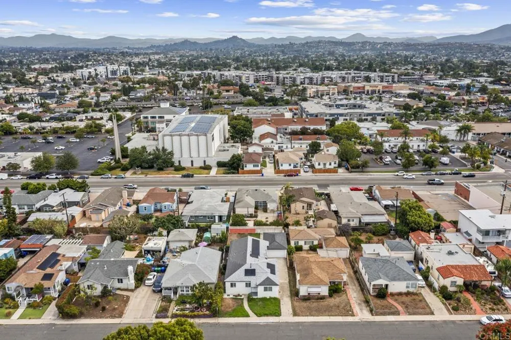 4733 Soria Drive San Diego, CA 92115