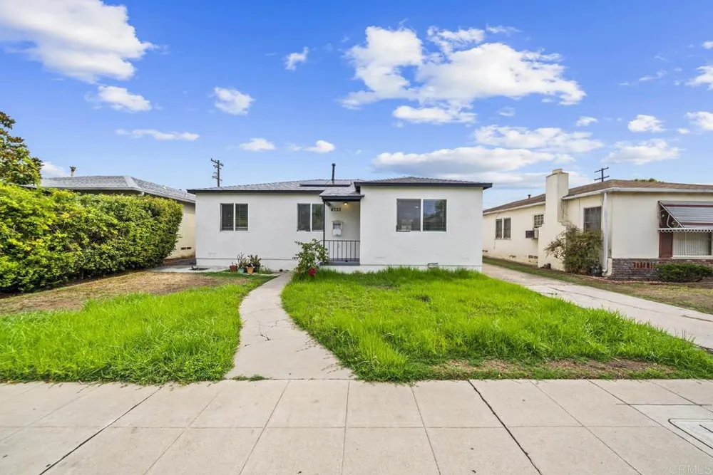 4733 Soria Drive San Diego, CA 92115